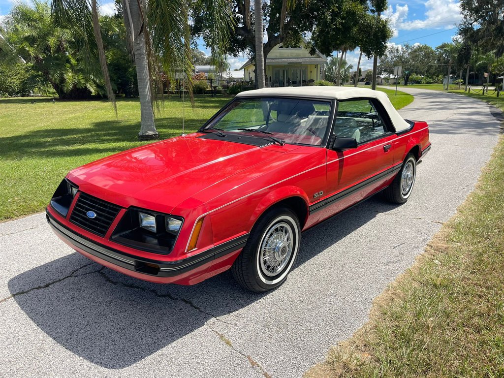 1983 Ford Mustang's photo