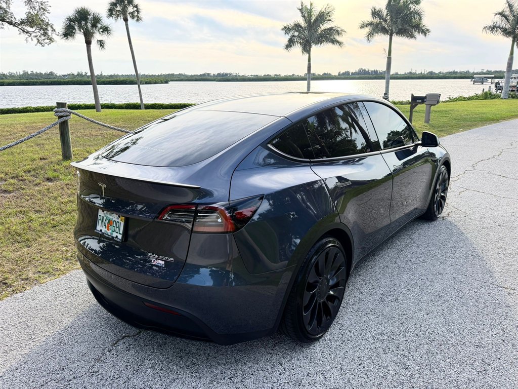 2023 Tesla Model Y Performance - Photo 17