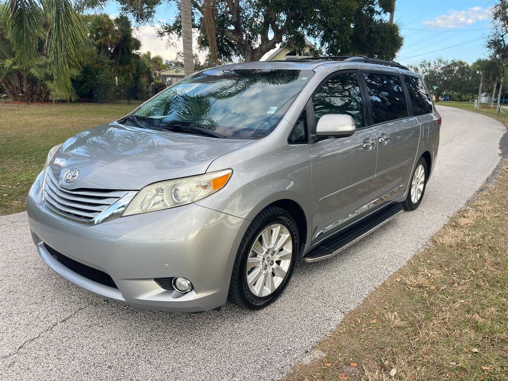 2013 Toyota Sienna Limited
