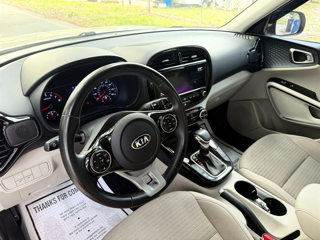 2020 Kia Soul EX - Photo 10