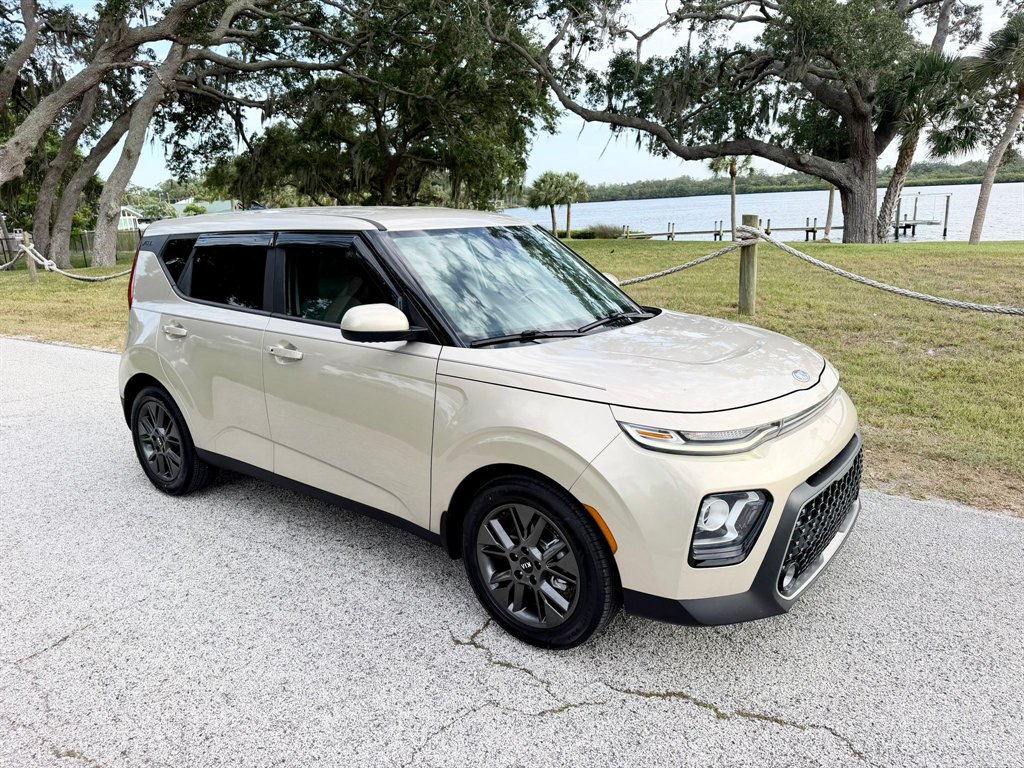 2020 Kia Soul EX - Photo 8