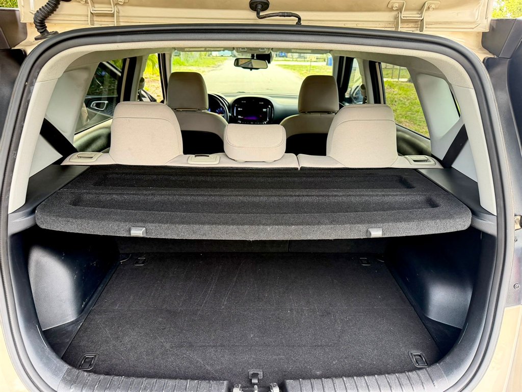 2020 Kia Soul EX - Photo 16