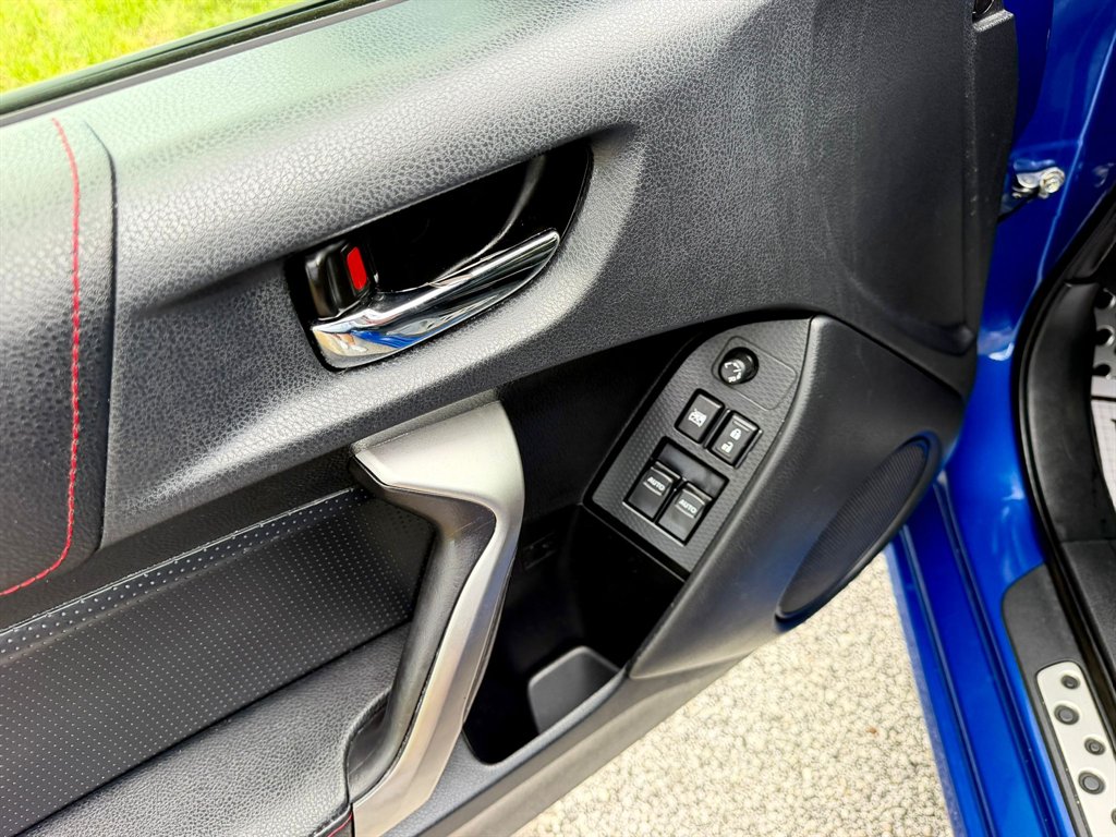 2015 Subaru BRZ Limited - Photo 11