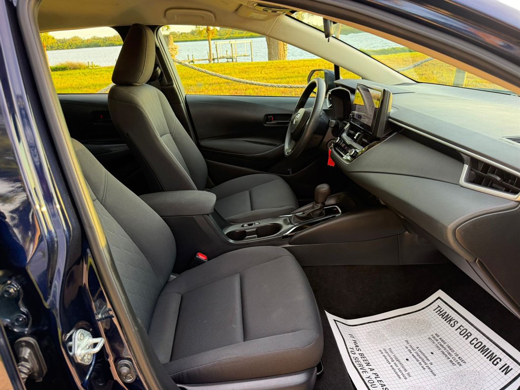 2024 Toyota Corolla LE - Photo 16