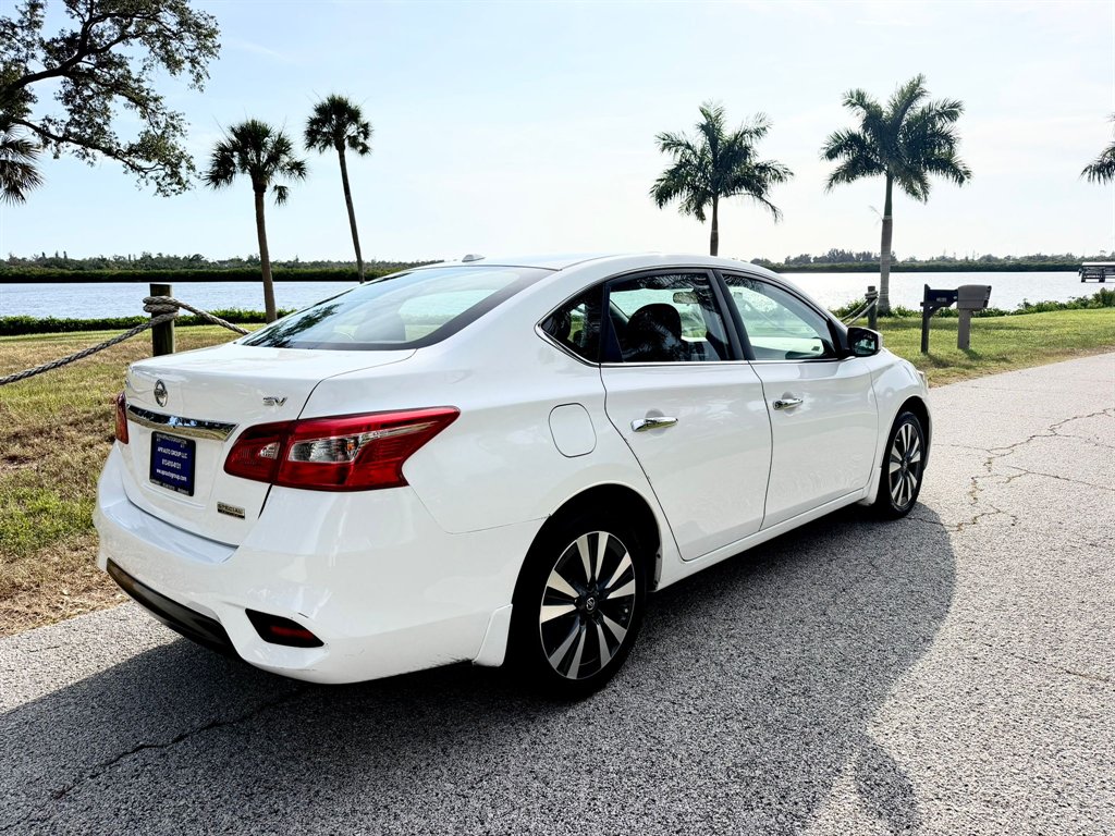 2019 Nissan Sentra SV - Photo 18