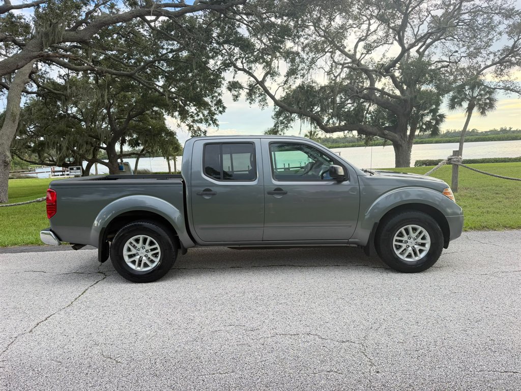 2017 Nissan Frontier SV - Photo 18